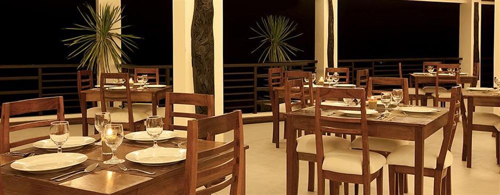 อีปิล สวีทโฮเต็ล ปวยร์โต ปรินเซซา Hotel Puerto Princesa ภายนอก รูปภาพ