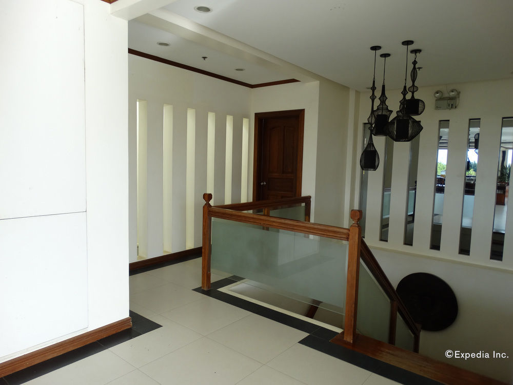 อีปิล สวีทโฮเต็ล ปวยร์โต ปรินเซซา Hotel Puerto Princesa ภายนอก รูปภาพ
