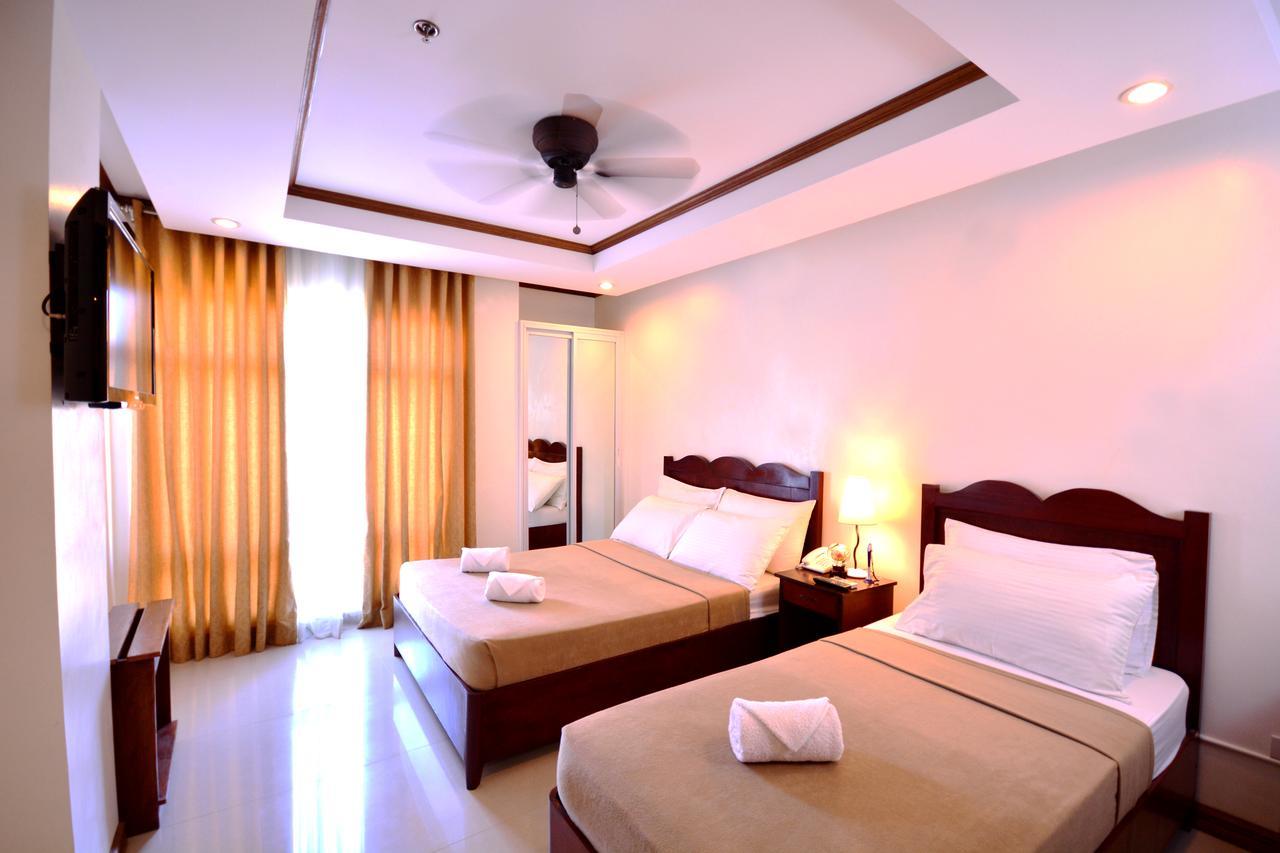 อีปิล สวีทโฮเต็ล ปวยร์โต ปรินเซซา Hotel Puerto Princesa ภายนอก รูปภาพ