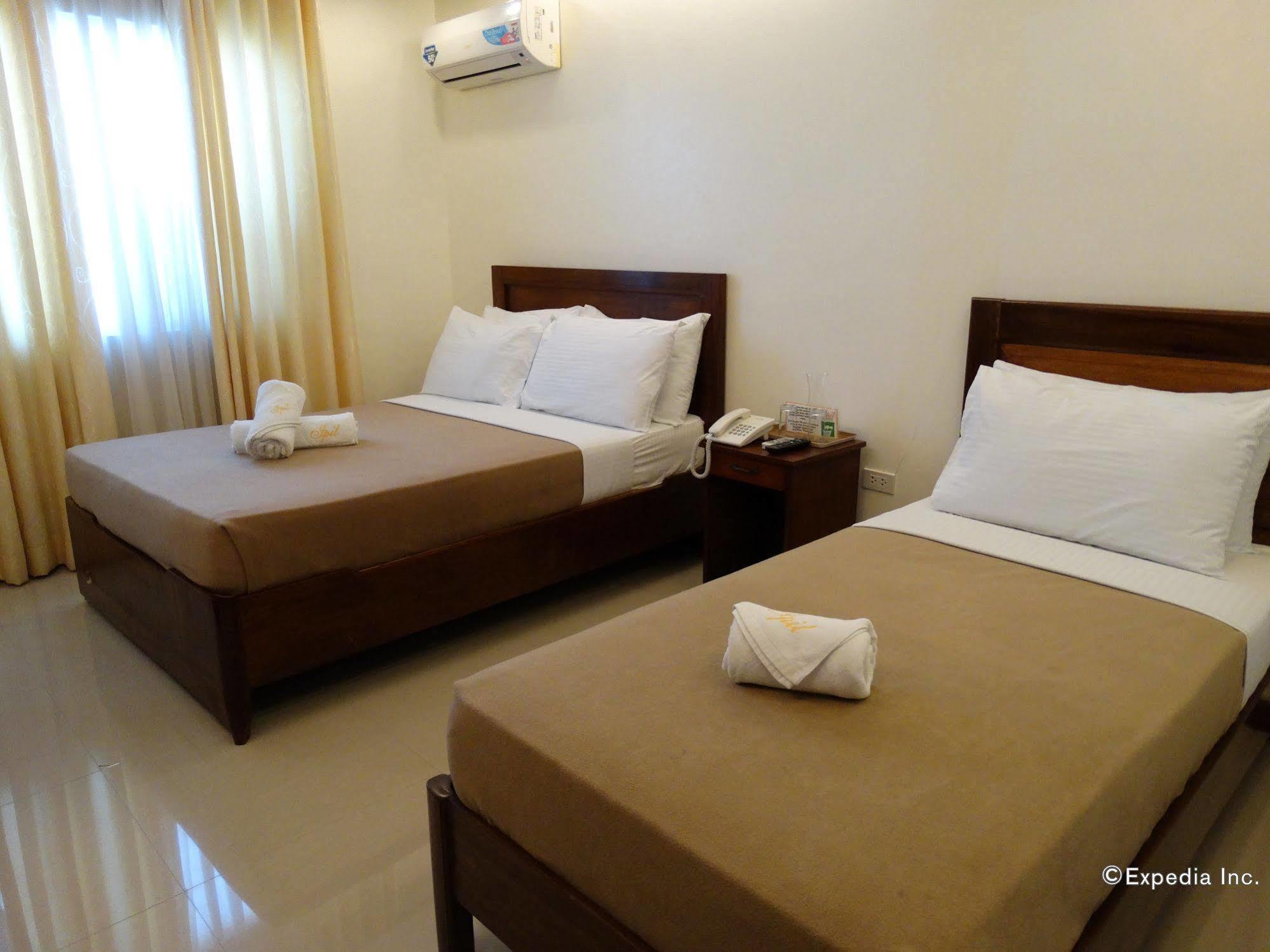 อีปิล สวีทโฮเต็ล ปวยร์โต ปรินเซซา Hotel Puerto Princesa ภายนอก รูปภาพ