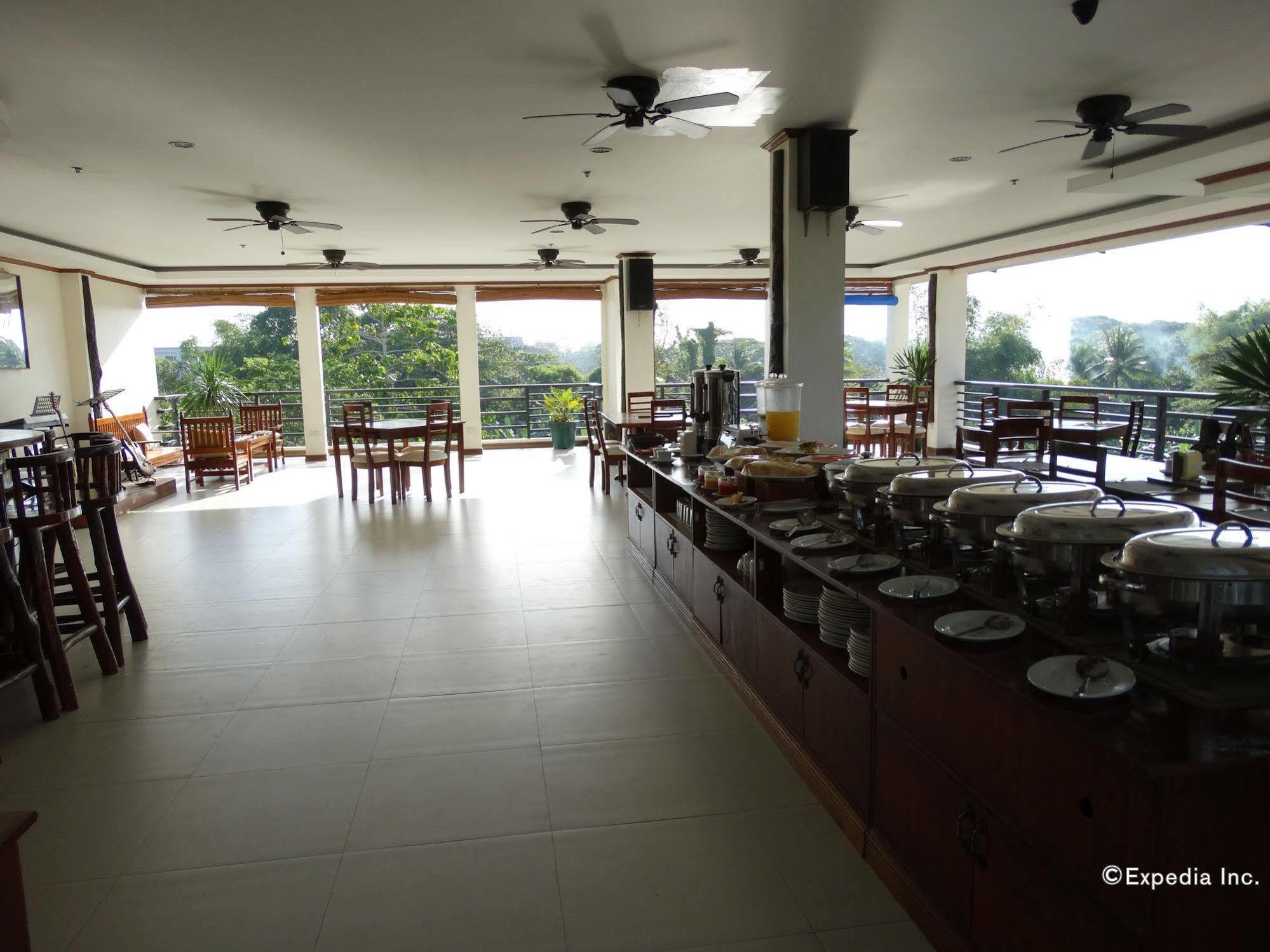 อีปิล สวีทโฮเต็ล ปวยร์โต ปรินเซซา Hotel Puerto Princesa ภายนอก รูปภาพ