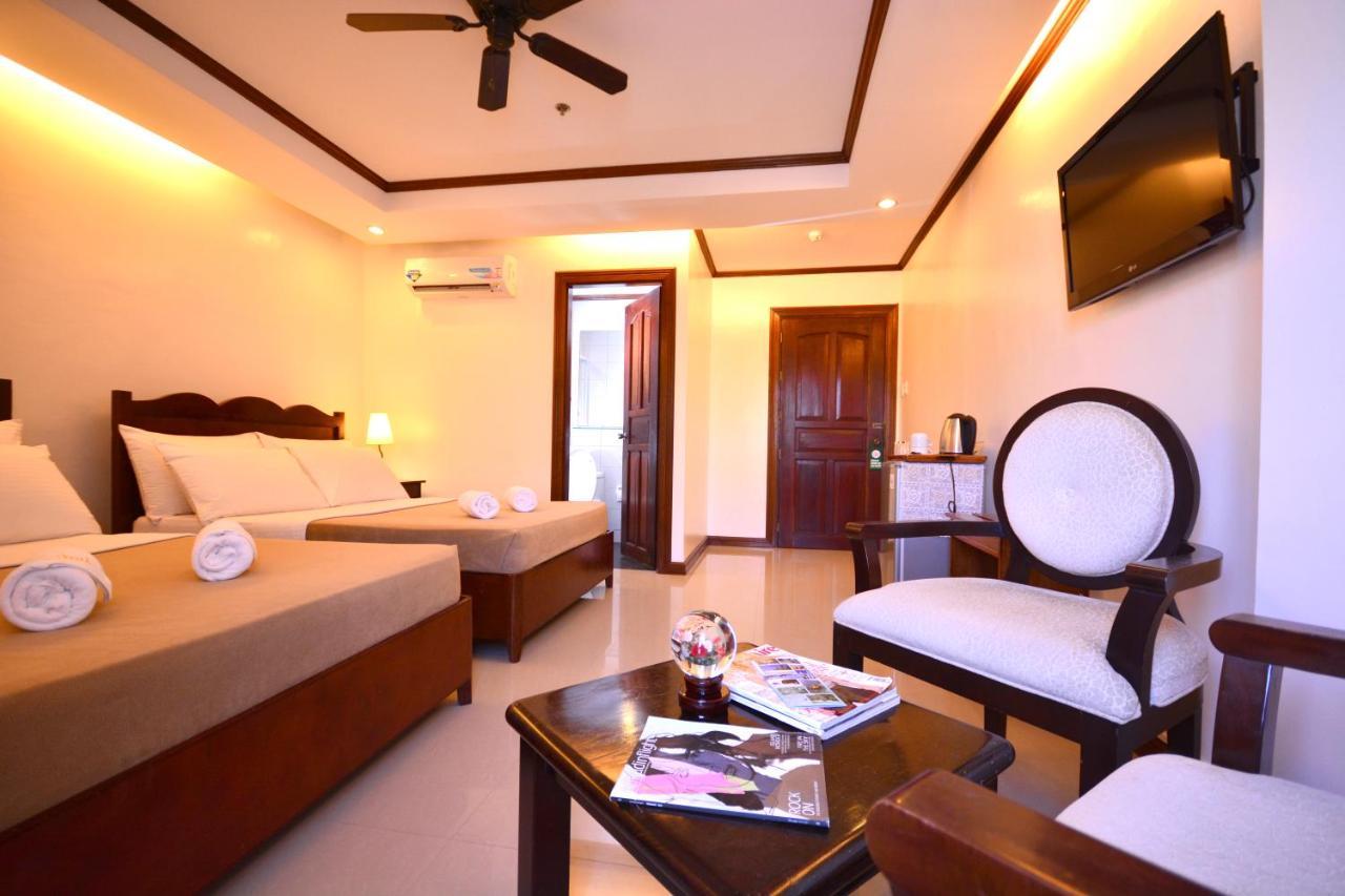 อีปิล สวีทโฮเต็ล ปวยร์โต ปรินเซซา Hotel Puerto Princesa ภายนอก รูปภาพ