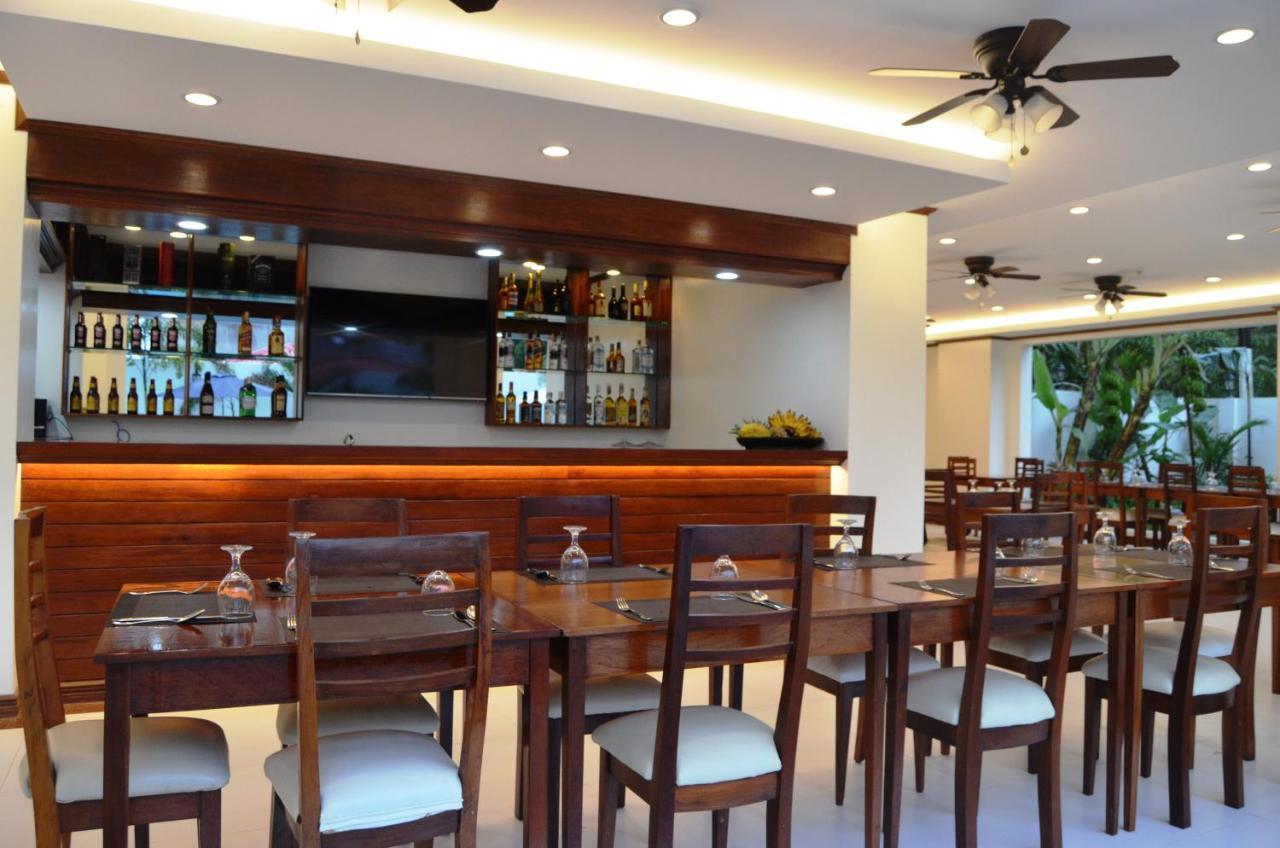 อีปิล สวีทโฮเต็ล ปวยร์โต ปรินเซซา Hotel Puerto Princesa ภายนอก รูปภาพ