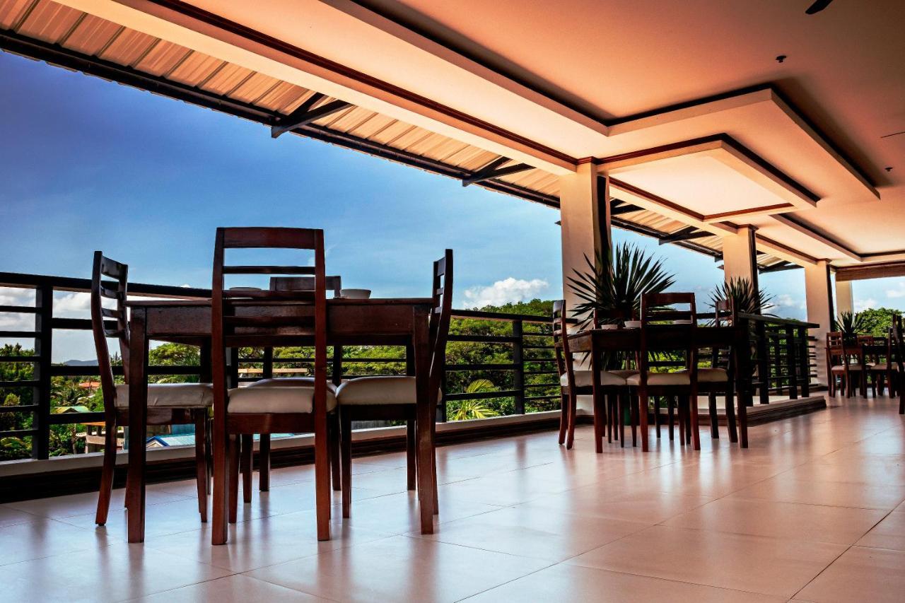 อีปิล สวีทโฮเต็ล ปวยร์โต ปรินเซซา Hotel Puerto Princesa ภายนอก รูปภาพ